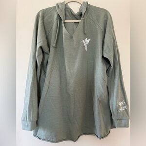 Hummingbird let that shit go hoodie. Willow Boutique XL